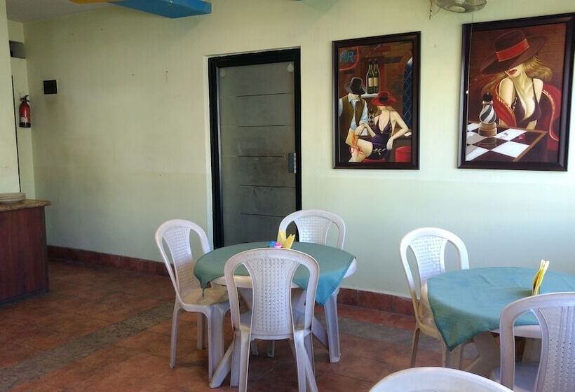 בית מלון כפרי Bhammar S Inn   A Pure Veg