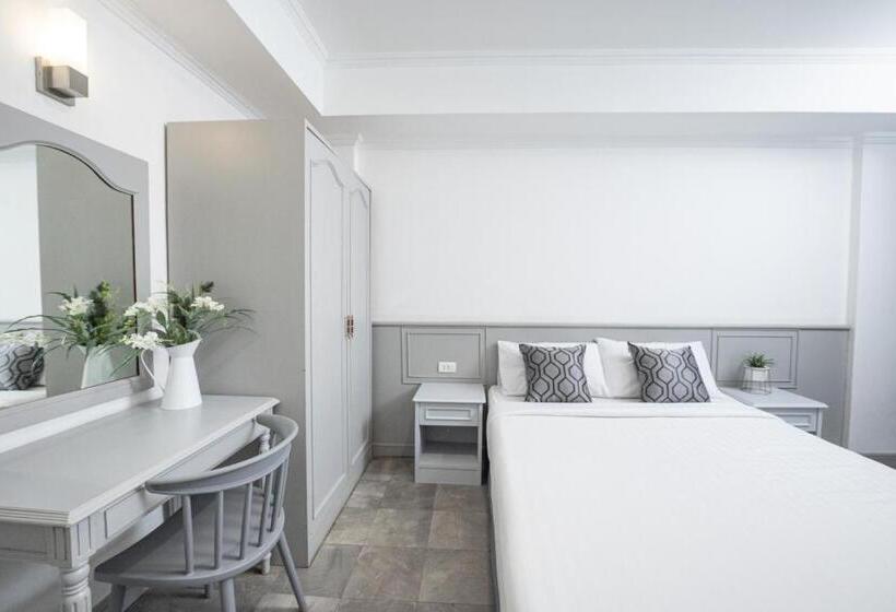 בית מלון כפרי Chaipat