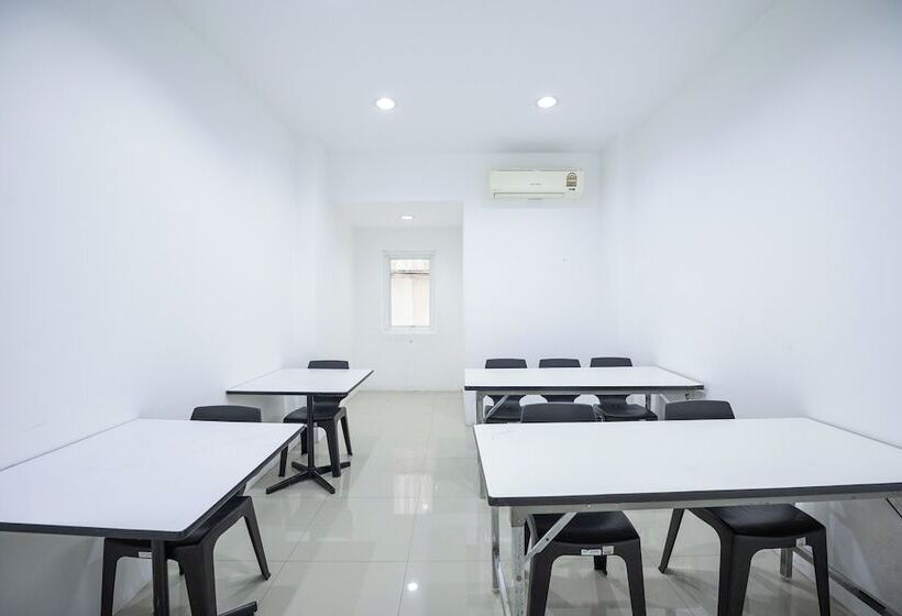 בית מלון כפרי Chaipat