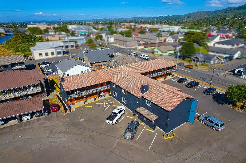 בית מלון כפרי Coast River Inn