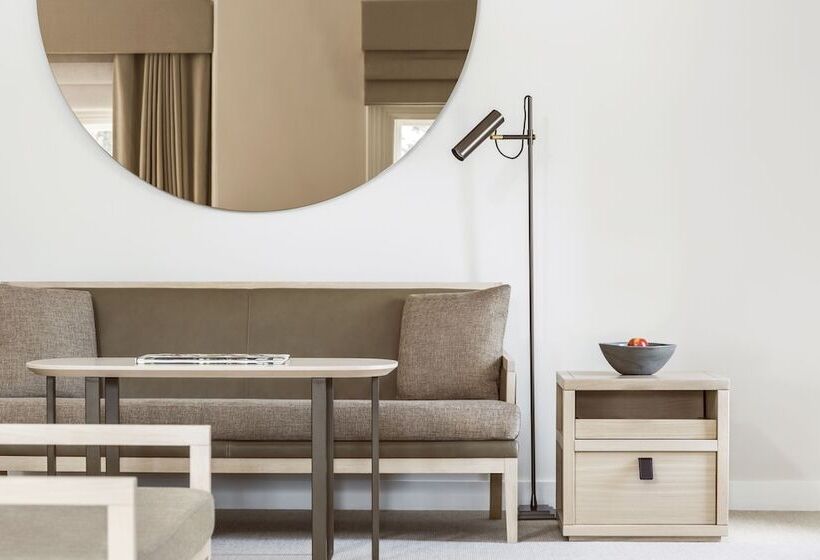 בית מלון כפרי Como The Treasury