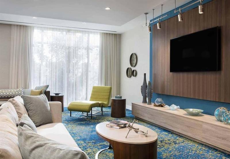 فندق Courtyard By Marriott Faro Blanco Resort