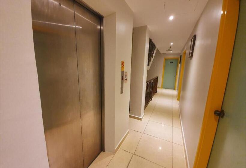 De Uptown Hotel @ Subang Jaya