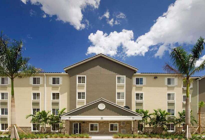 בית מלון כפרי Extended Stay America Select Suites  Fort Lauderdale  Airport  West
