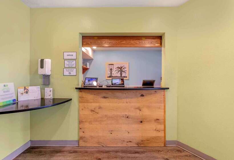 בית מלון כפרי Extended Stay America Select Suites  Fort Lauderdale  Airport  West