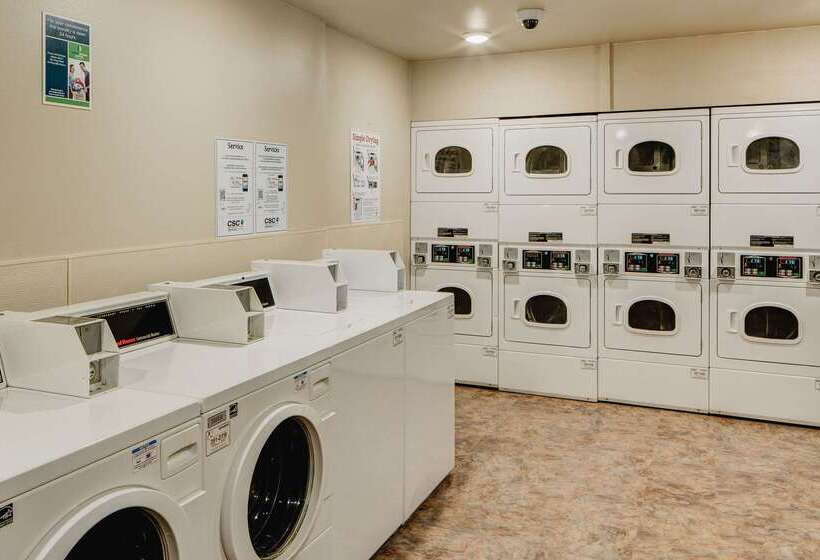 בית מלון כפרי Extended Stay America Select Suites  Fort Lauderdale  Airport  West