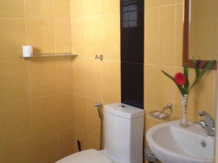 فندق Friends Guesthouse Negombo