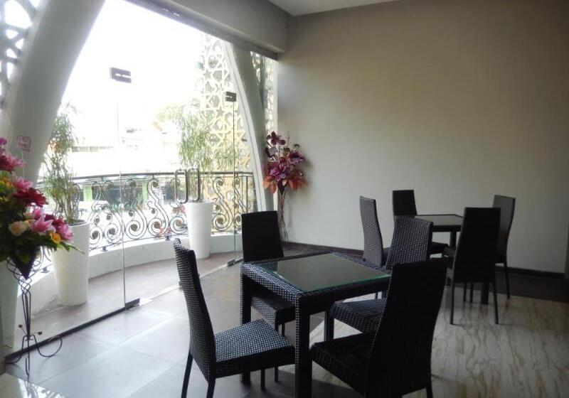 בית מלון כפרי Grand Amira