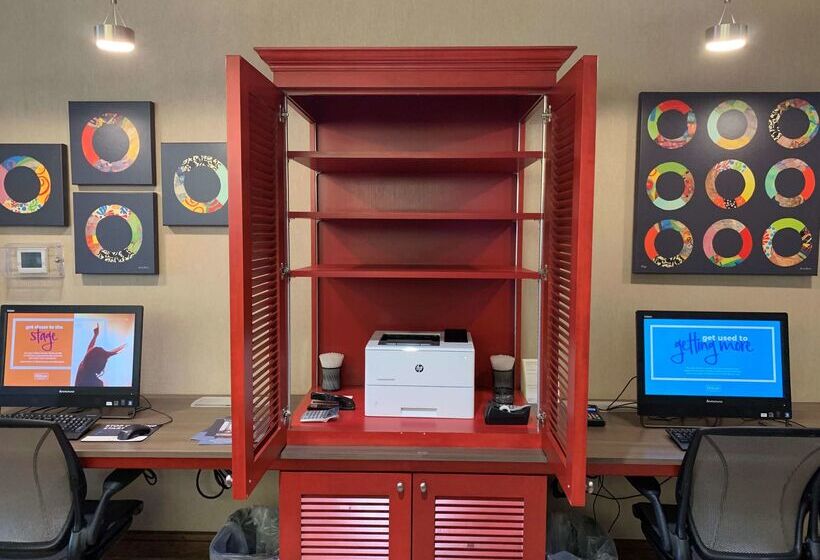 هتل Home2 Suites By Hilton Fort Smith Ar