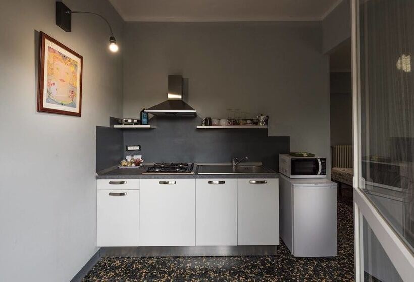 ホテル La Pajassa