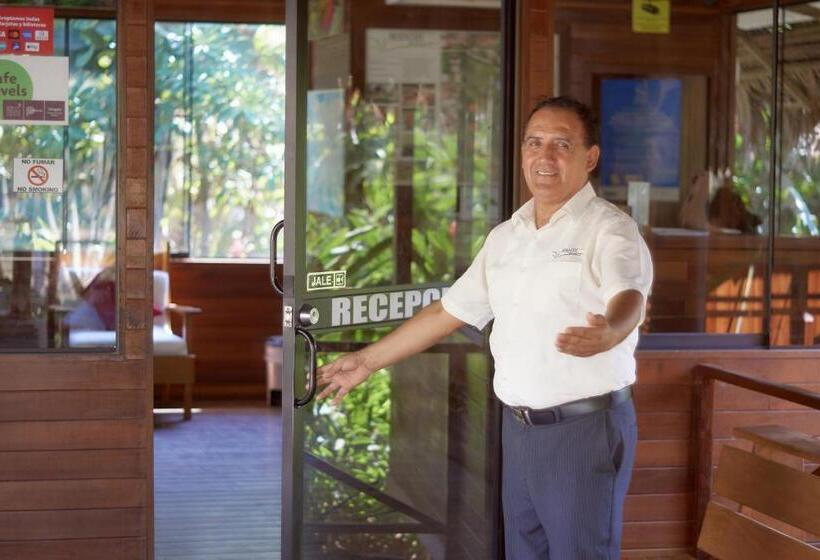 Manish Hotel Ecólogico