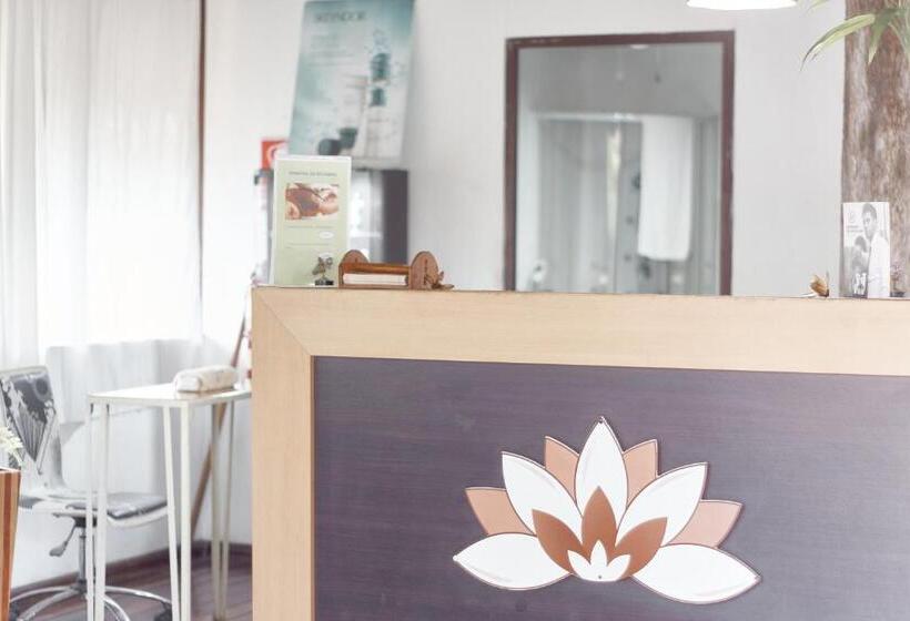 Manish Hotel Ecólogico