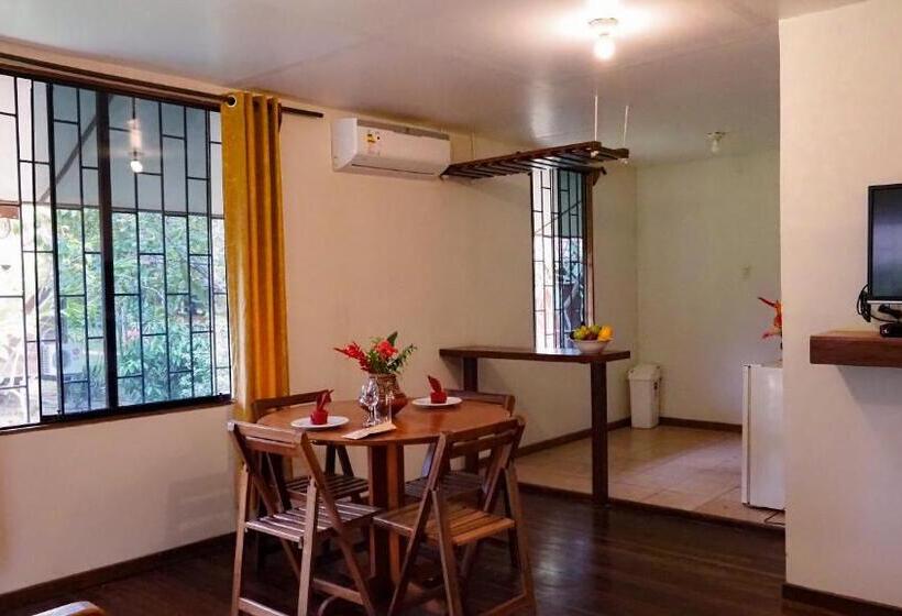 Manish Hotel Ecólogico