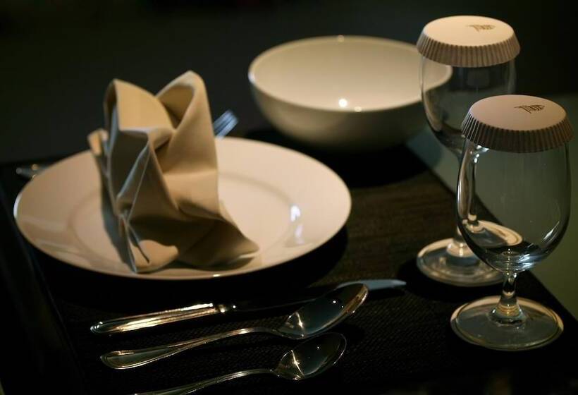 Metro Hotel Jababeka