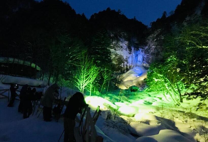 בית מלון כפרי Mozumo