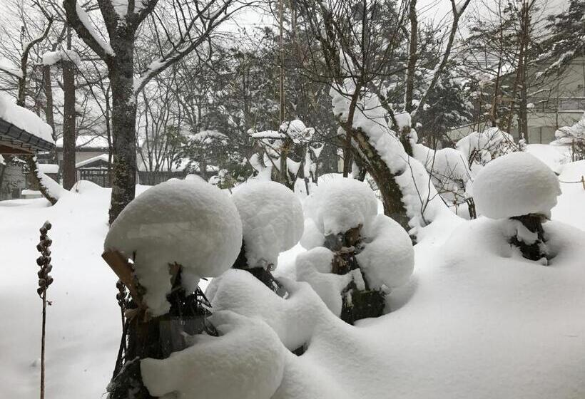 בית מלון כפרי Mozumo