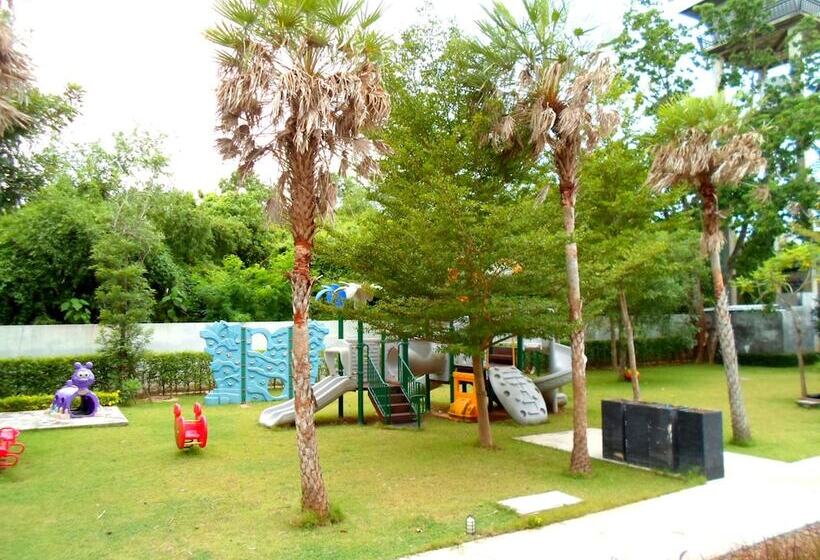 호텔 Naraya Riverside Resort