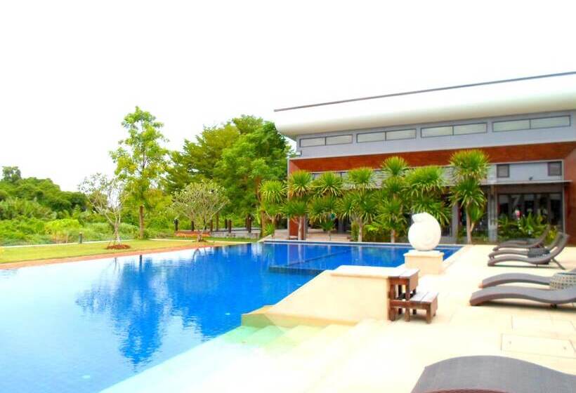 호텔 Naraya Riverside Resort