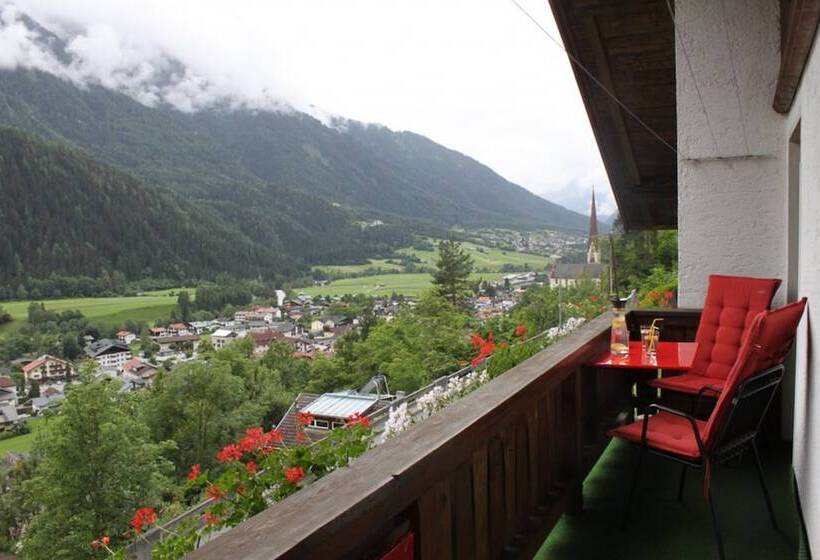 בית מלון כפרי Panorama Appartements Mora