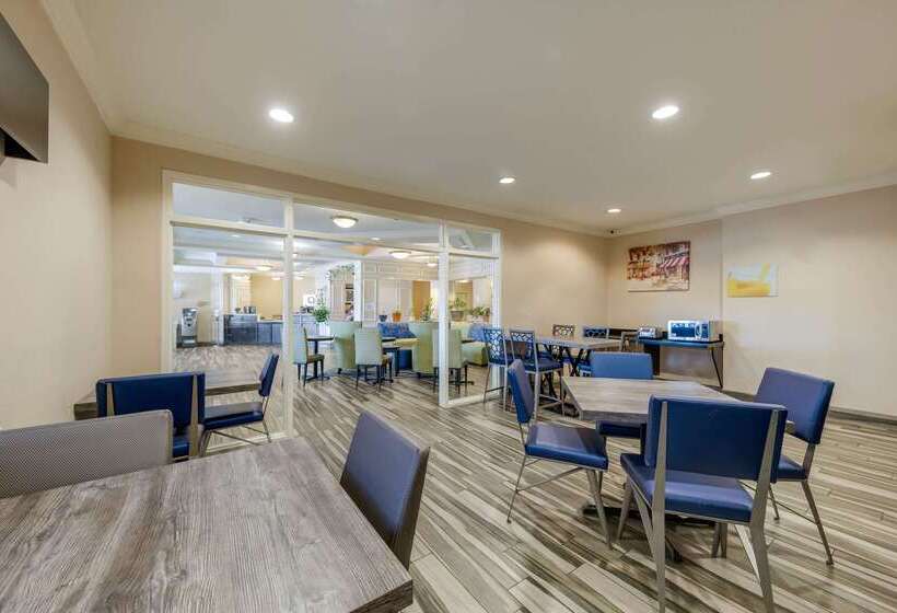 فندق Quality Inn & Suites