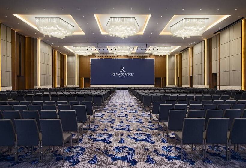 Отель Renaissance Suzhou Wujiang