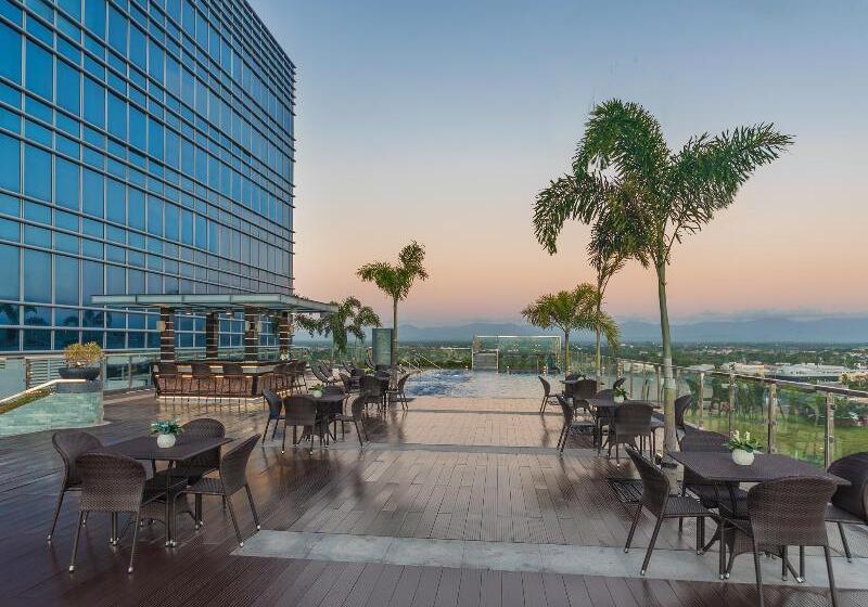 Richmonde Hotel Iloilo