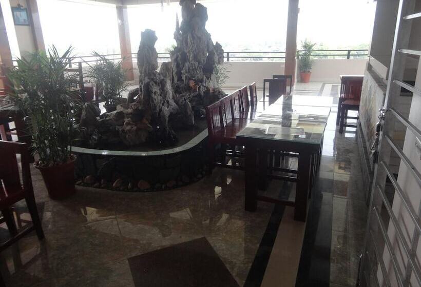 Ruby Hotel Dien Bien