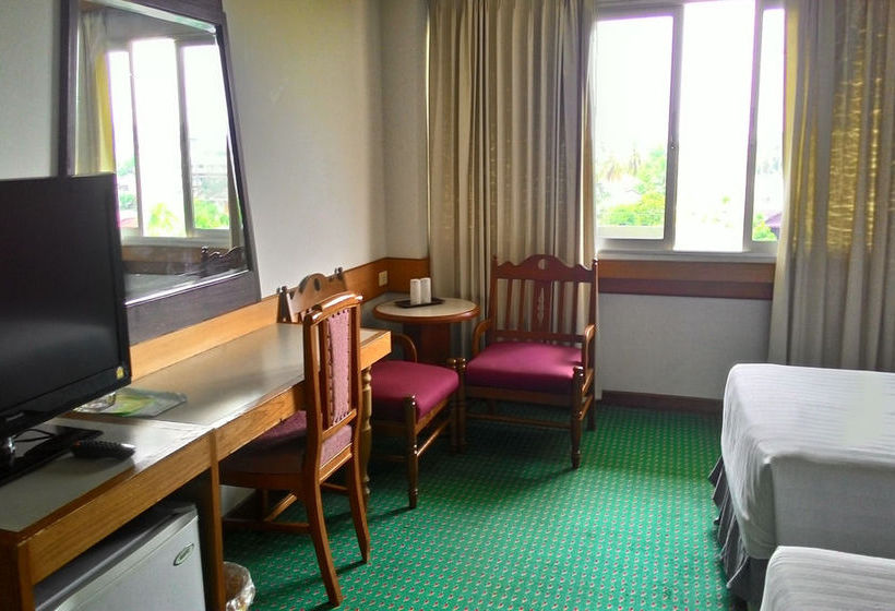 Отель Siam Thani