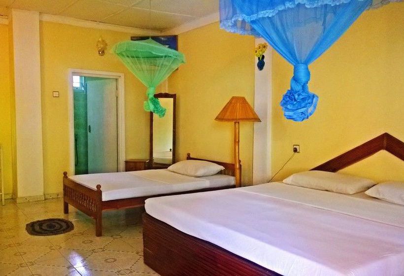 Отель Sigiri Holiday Inn