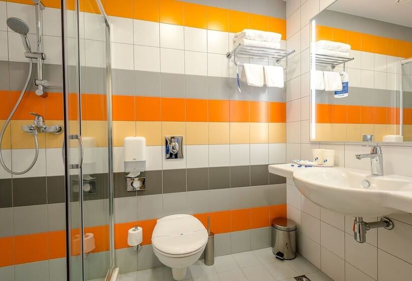 בית מלון כפרי Skyexpo