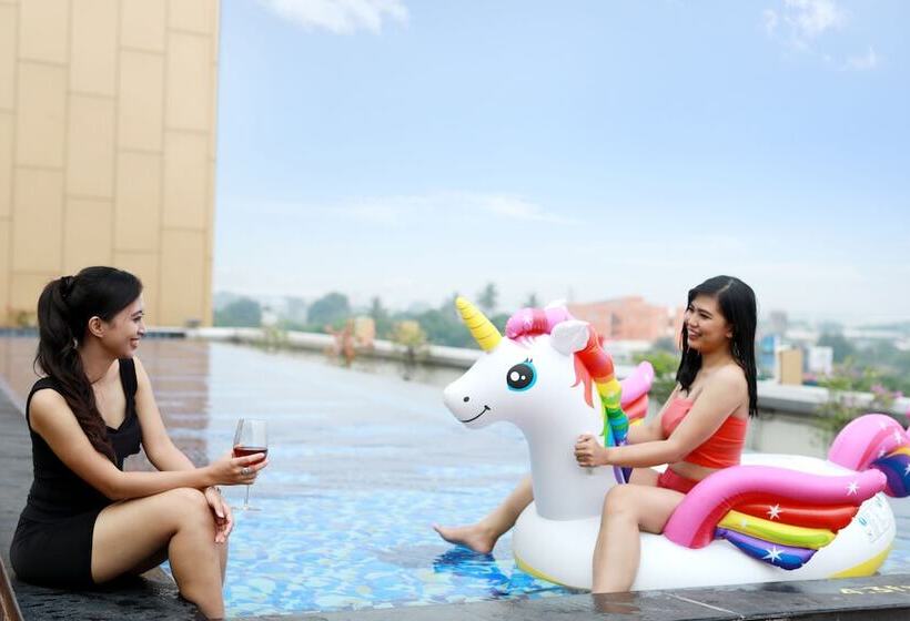 Swiss Belhotel Airport Jakarta