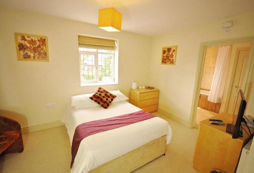 בית מלון כפרי The Castle