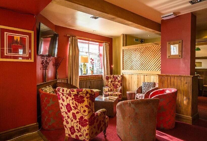 בית מלון כפרי The Castle