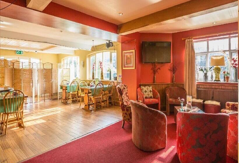 בית מלון כפרי The Castle