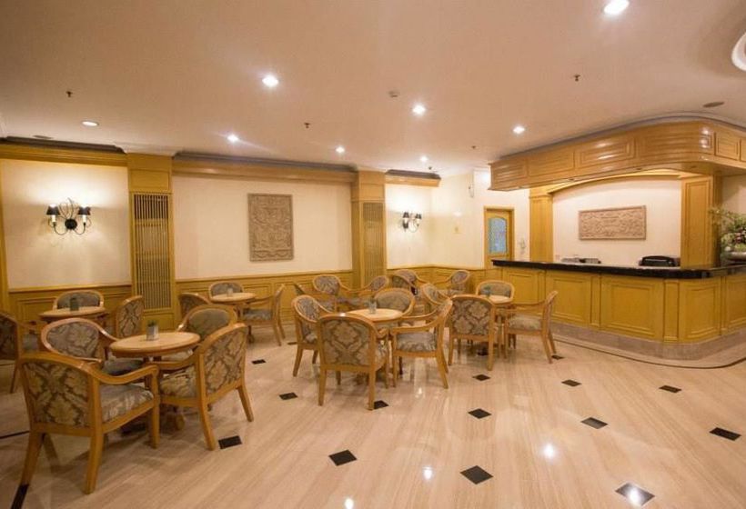 هتل The Grand Dame