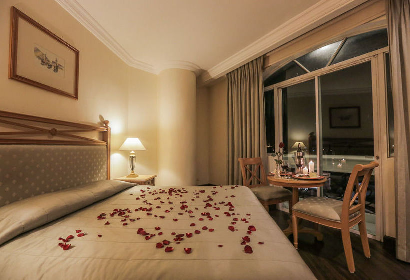 هتل The Grand Dame