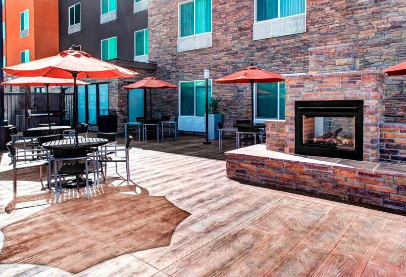 فندق Towneplace Suites By Marriott Bakersfield West