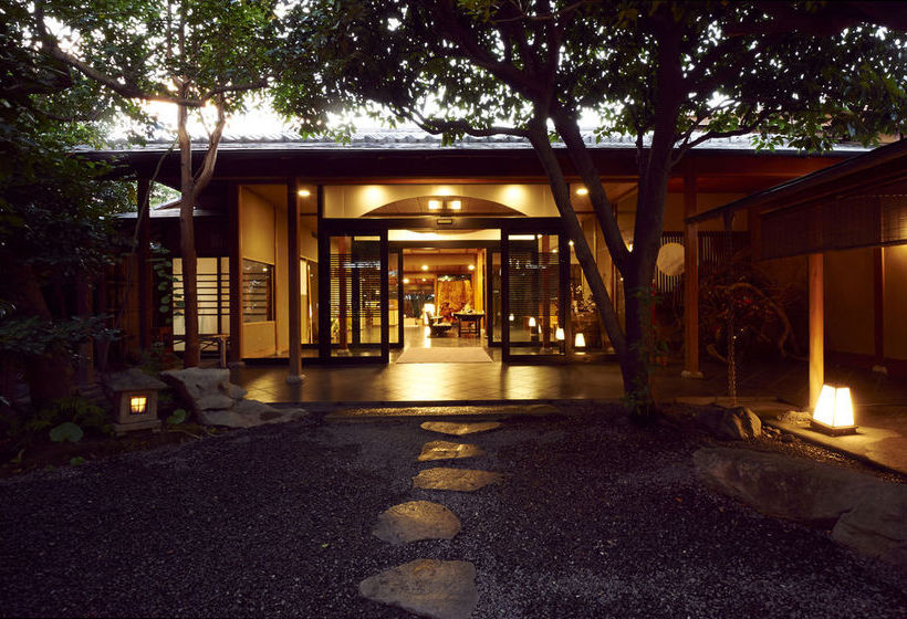 هتل Ryokan Yakakutei