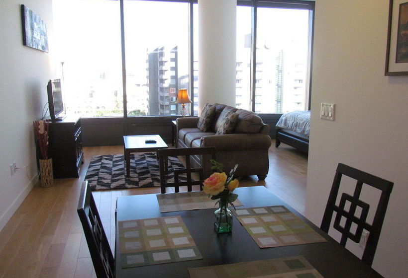 Luxury Place In Downtown