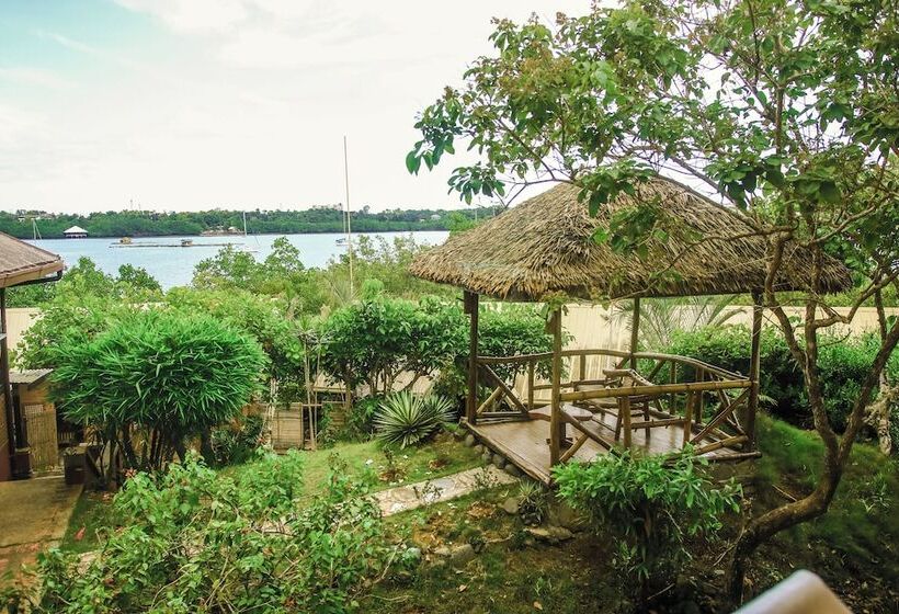 Marina Palawan Resort