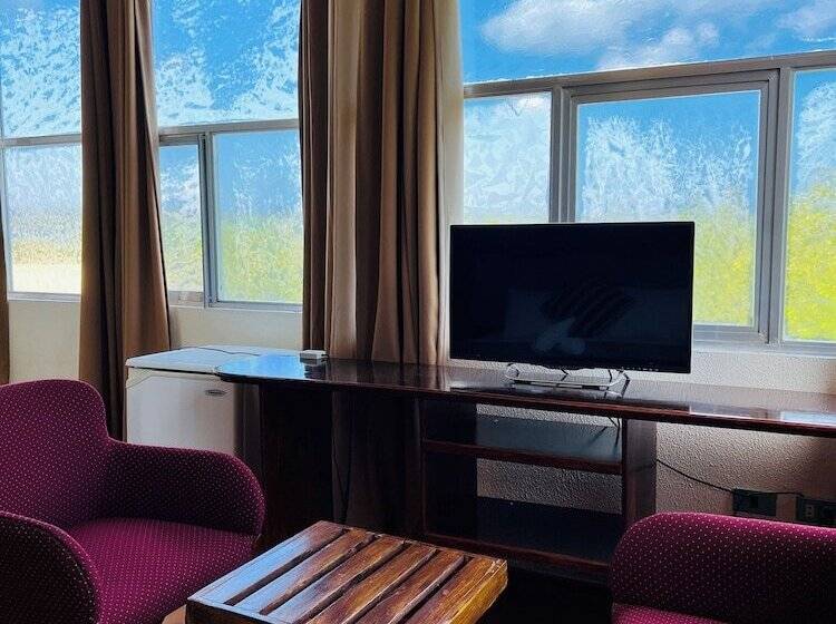 Marina Palawan Resort