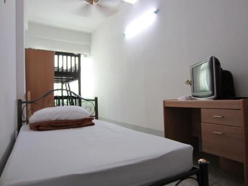 Mint House - Hostel