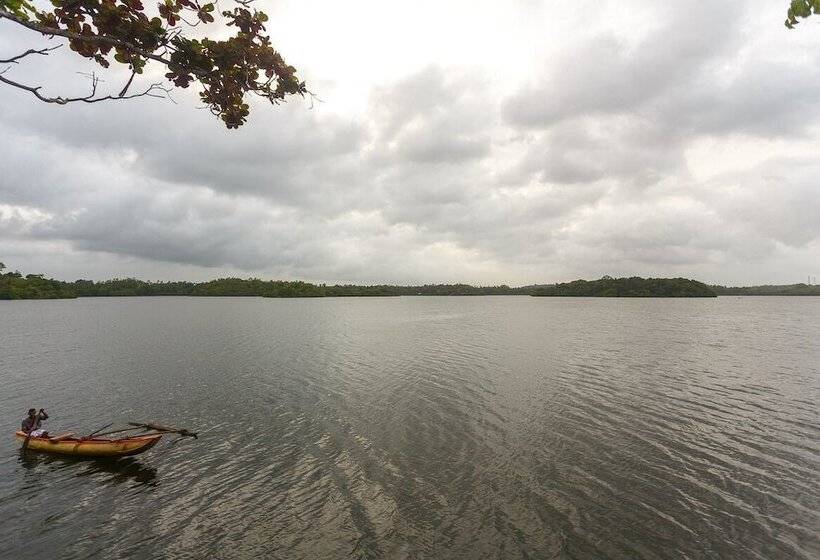 Mo River House Luxury Villa