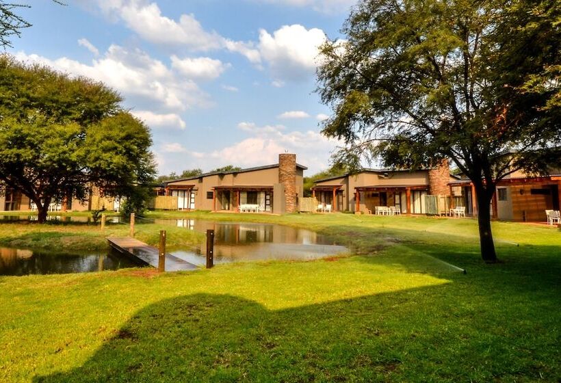 Monomotapa Village At Legend Golf & Safari Resort