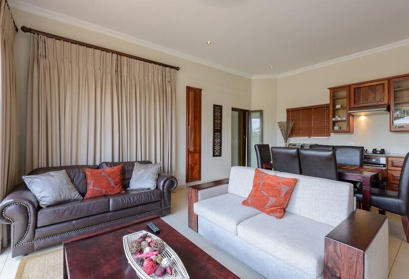 Monomotapa Village At Legend Golf & Safari Resort