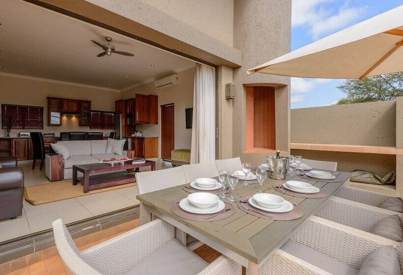 Monomotapa Village At Legend Golf & Safari Resort