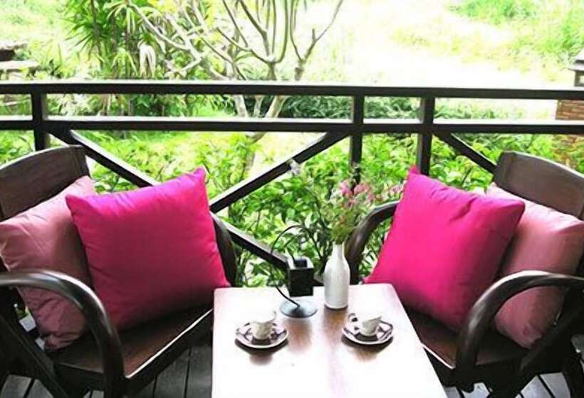 بنسيون Baan Rim Klong Resort