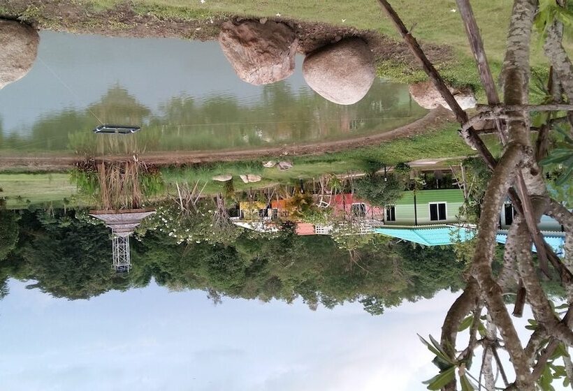 펜션 Baan Sri Chiang Dao