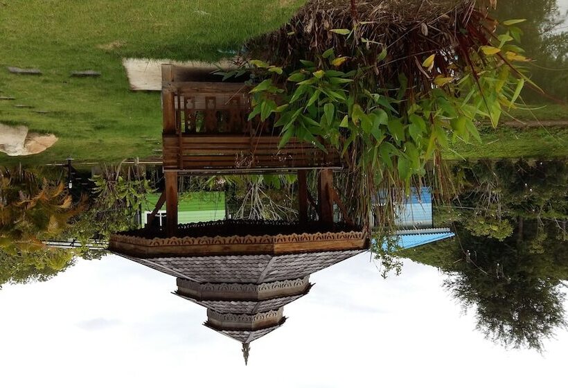 ペンション Baan Sri Chiang Dao