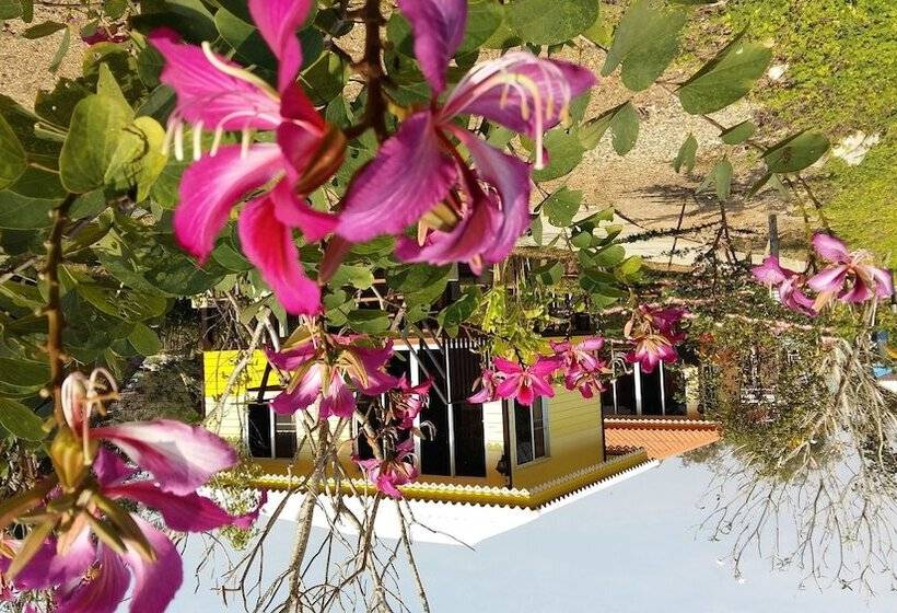 펜션 Baan Sri Chiang Dao